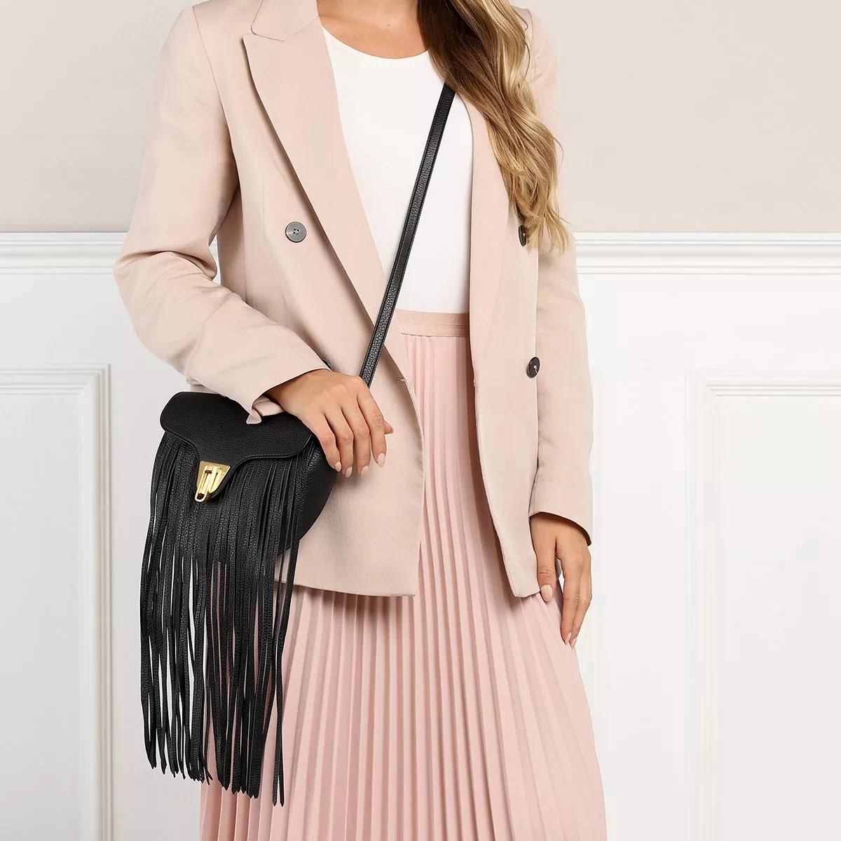 Coccinelle Beat Frange Handbag Grainy Leather Noir Saddle Bag – Bild 2