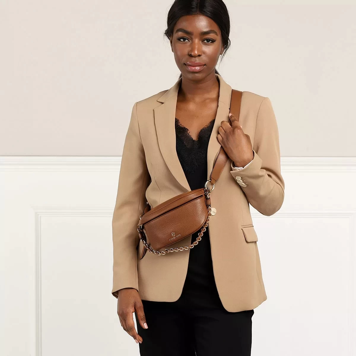 MICHAEL Michael Kors Slater Extra Small Sling Pack Messenger Luggage Messenger Bag – Bild 2