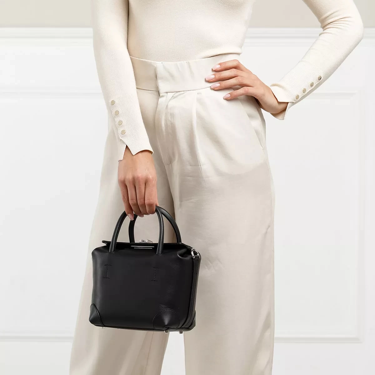 Furla 1927 Soft Mini Boston Bag Nero Tote – Bild 3