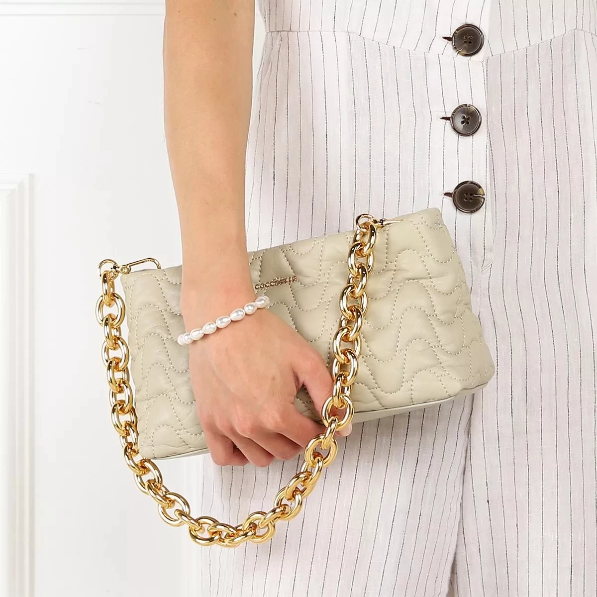 Coccinelle Ophelie Matelasse Handbag Gelso Crossbody Bag – Bild 2