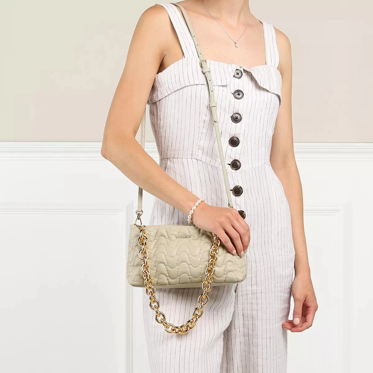 Coccinelle Ophelie Matelasse Handbag Gelso Crossbody Bag – Bild 3