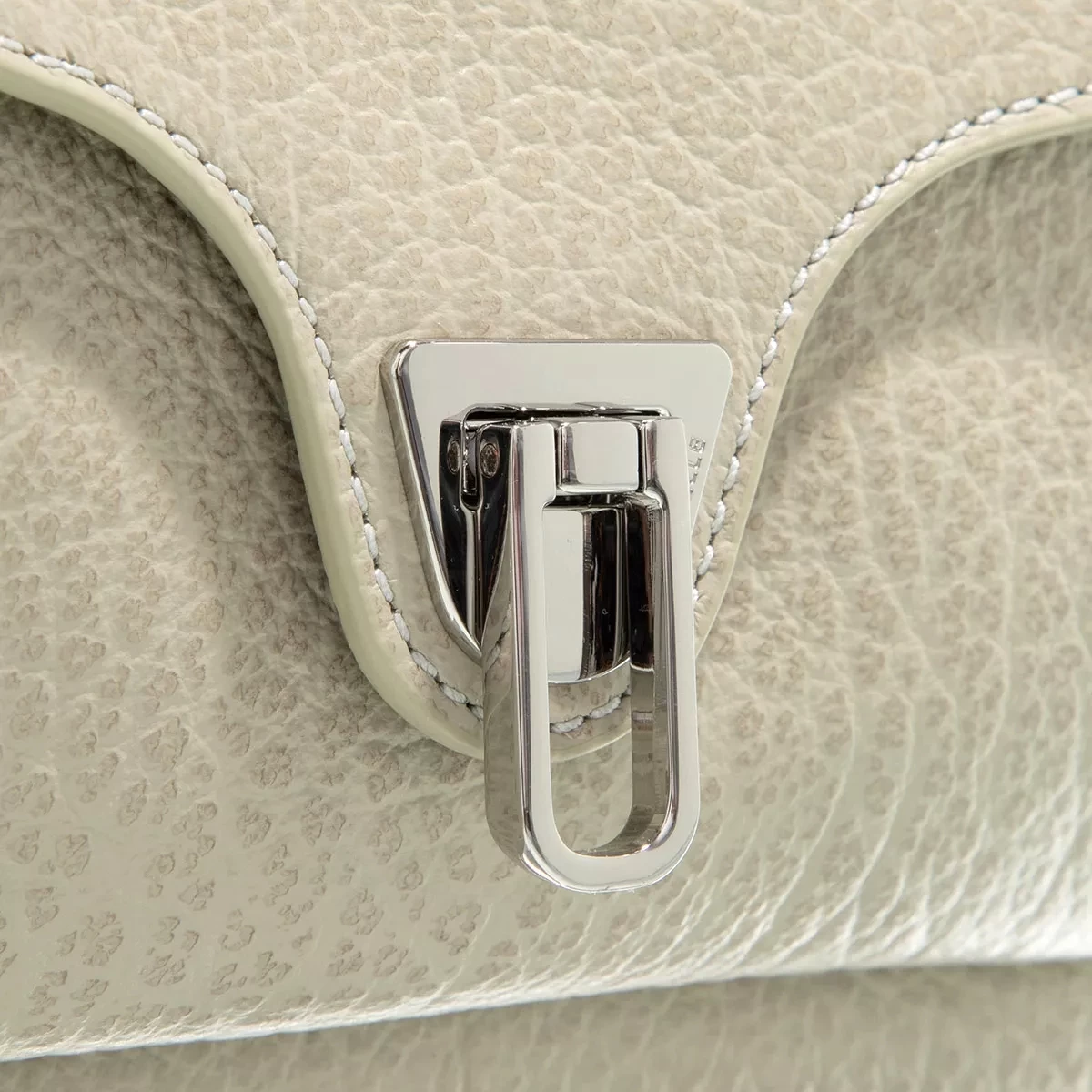 Coccinelle Beat Elephant Gelso Camera Bag – Bild 4