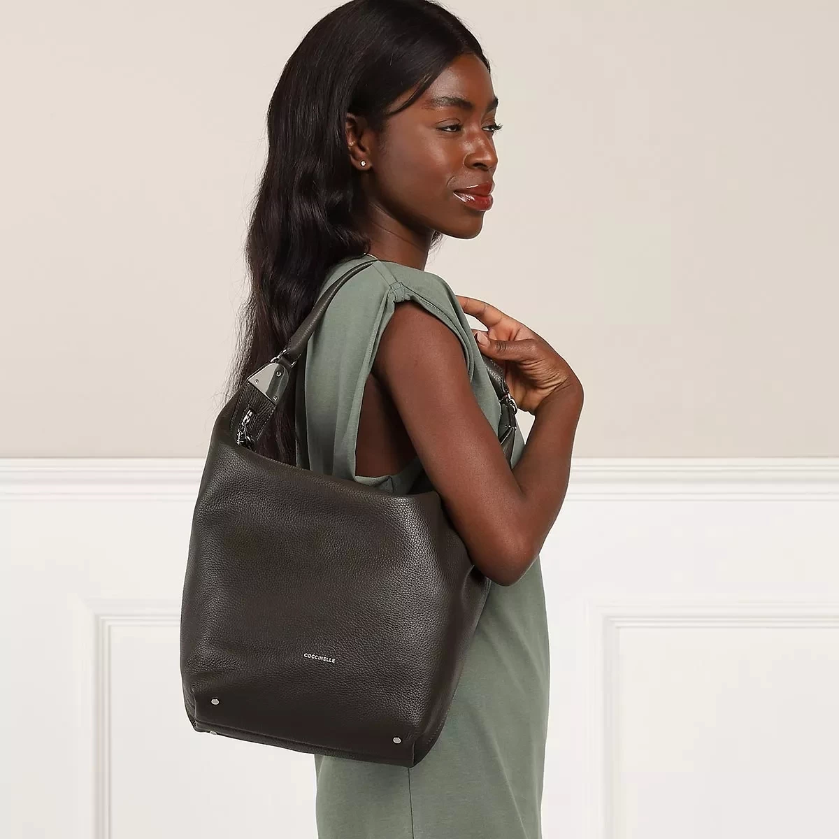 Coccinelle Mintha Bark Hobo Bag – Bild 2