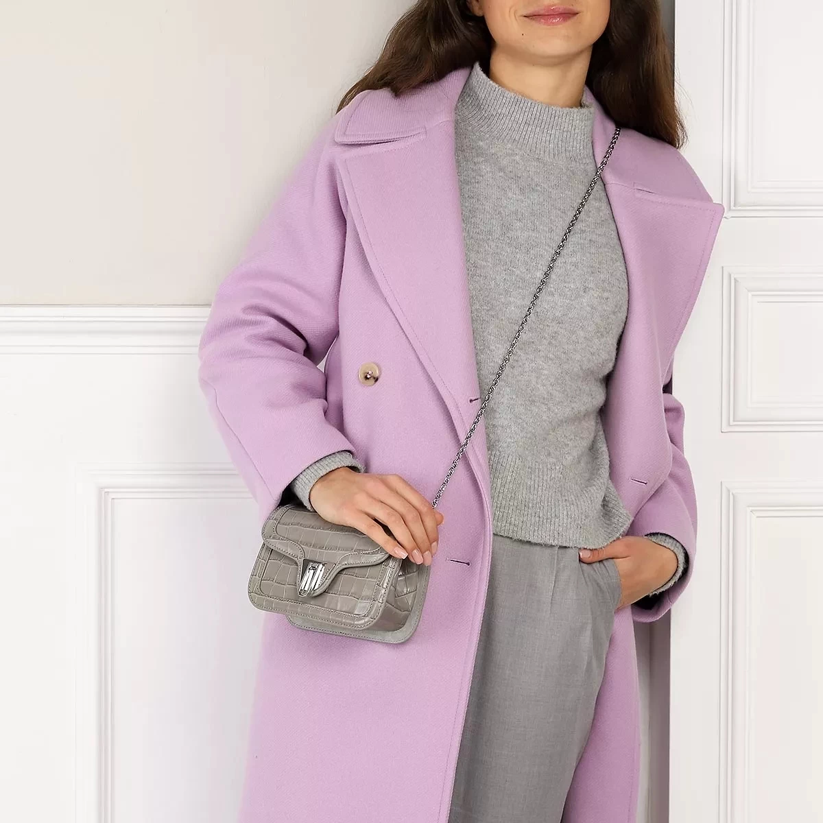 Coccinelle Marvin Twist Croco Shiny Soft Stone Crossbody Bag – Bild 2