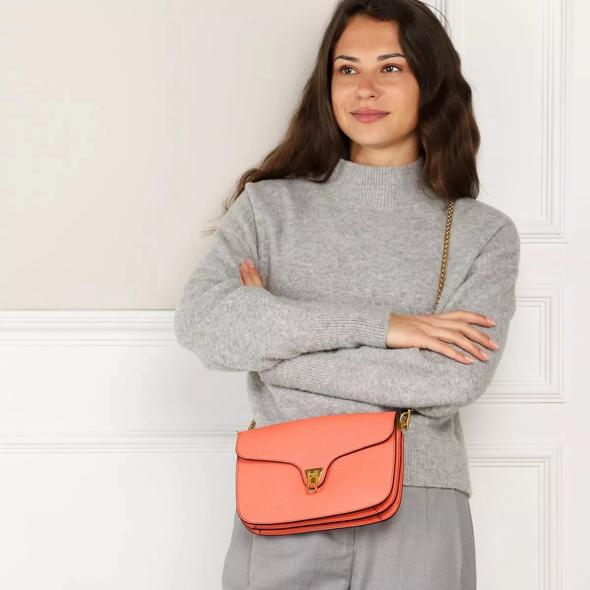 Coccinelle Beat Soft Crossbody Bag Geranium Crossbody Bag – Bild 2