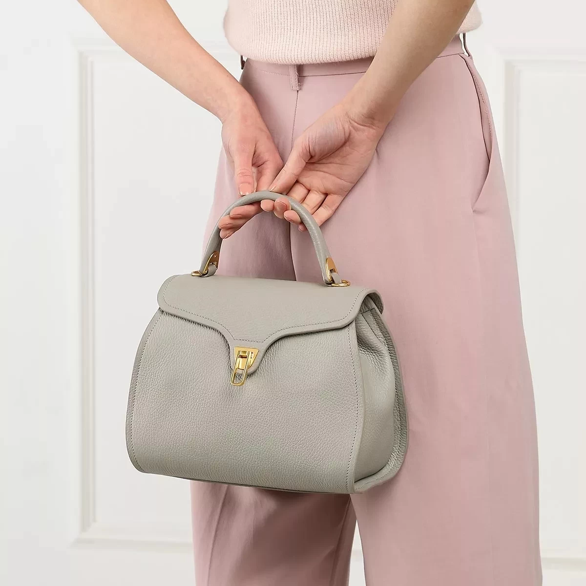 Coccinelle Marvin Satchel Bag Stone Crossbody Bag – Bild 2