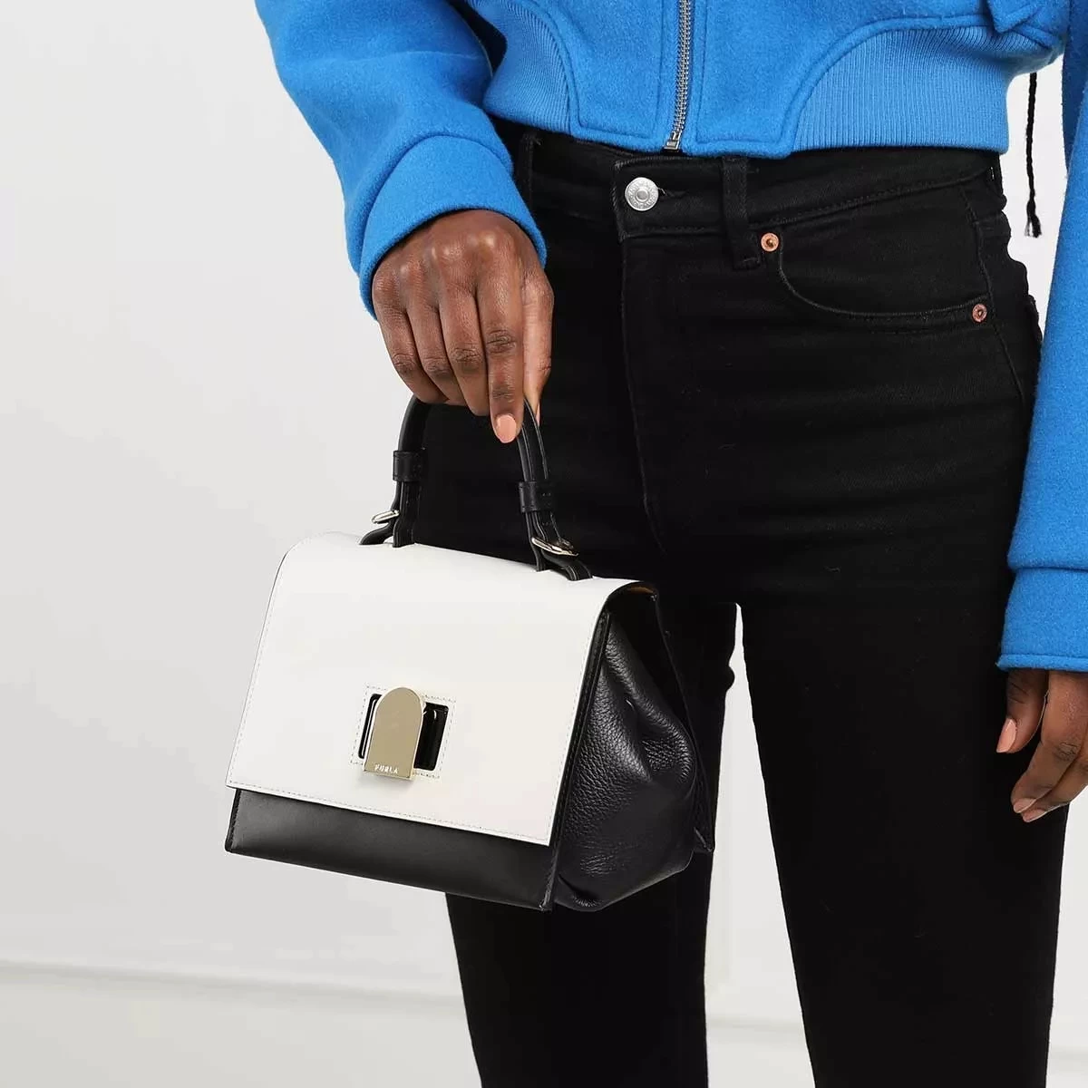 FURLA EMMA MINI TOP HANDLE Nero/Marshmallow Satchel – Bild 3