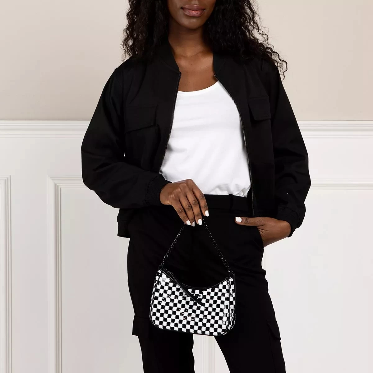 MICHAEL Michael Kors Small Chain Pouchette Blk/Opticwht Pochette – Bild 2