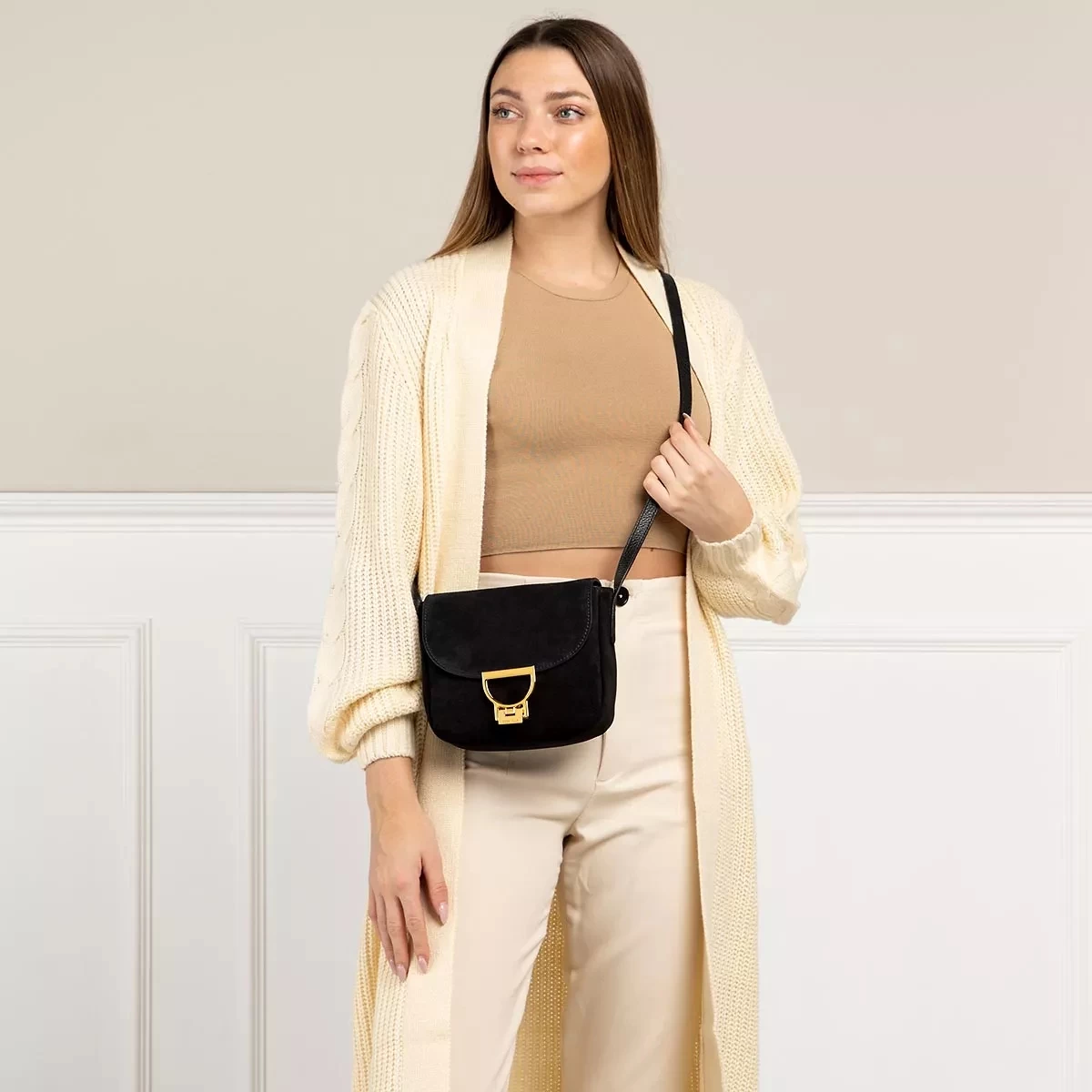 Coccinelle Arlettis Suede Noir Crossbody Bag – Bild 2