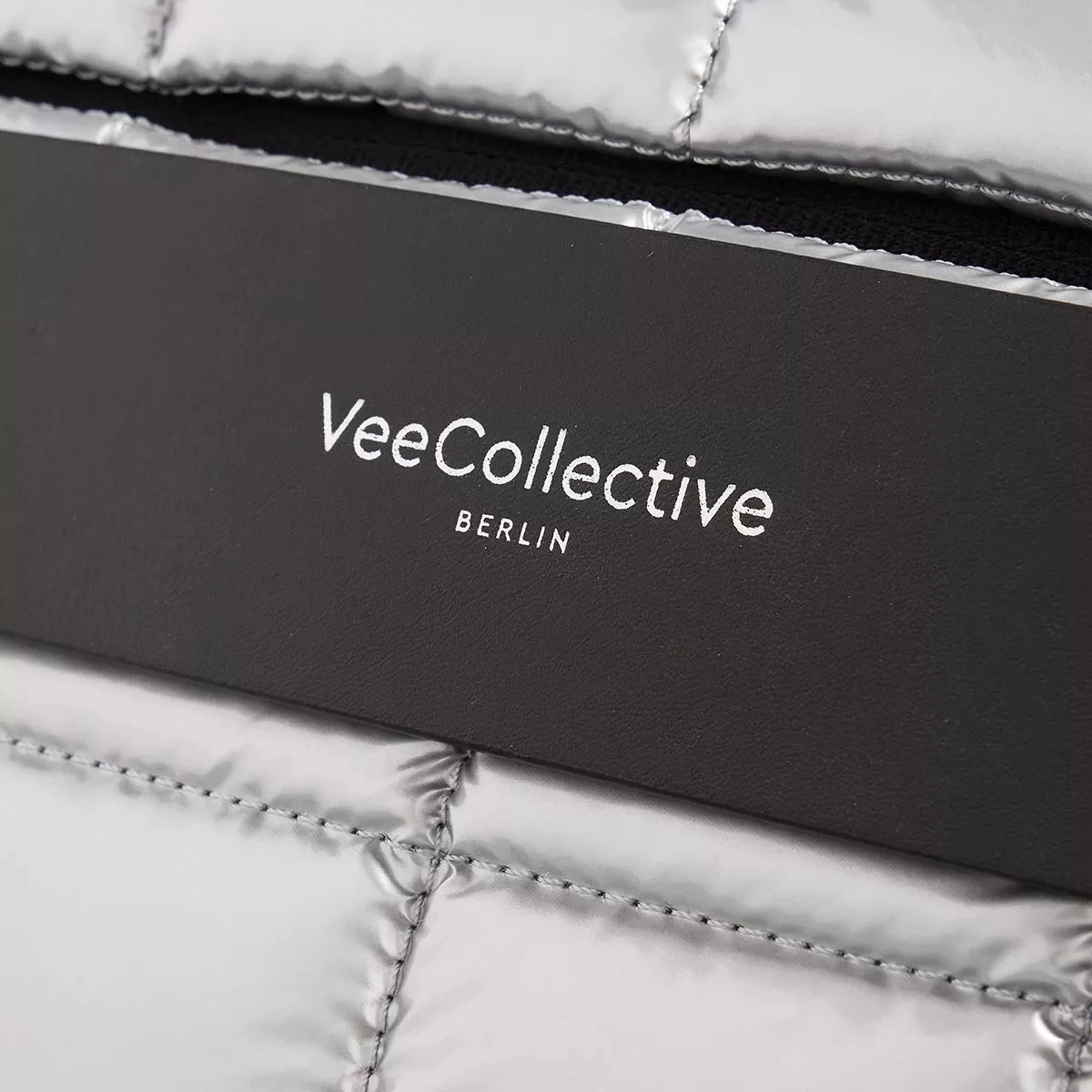 Porter Pouch Silver Metallic Laptoptasche – Bild 5