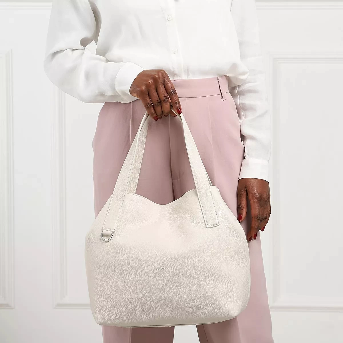 Coccinelle New Mila Coconut Milk Tote – Bild 2