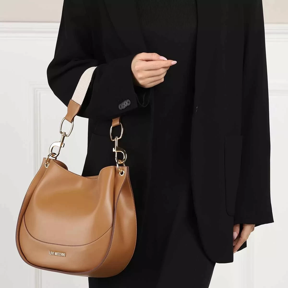 LOVE MOSCHINO Sustainable Daily Cammello Hobo Bag – Bild 2